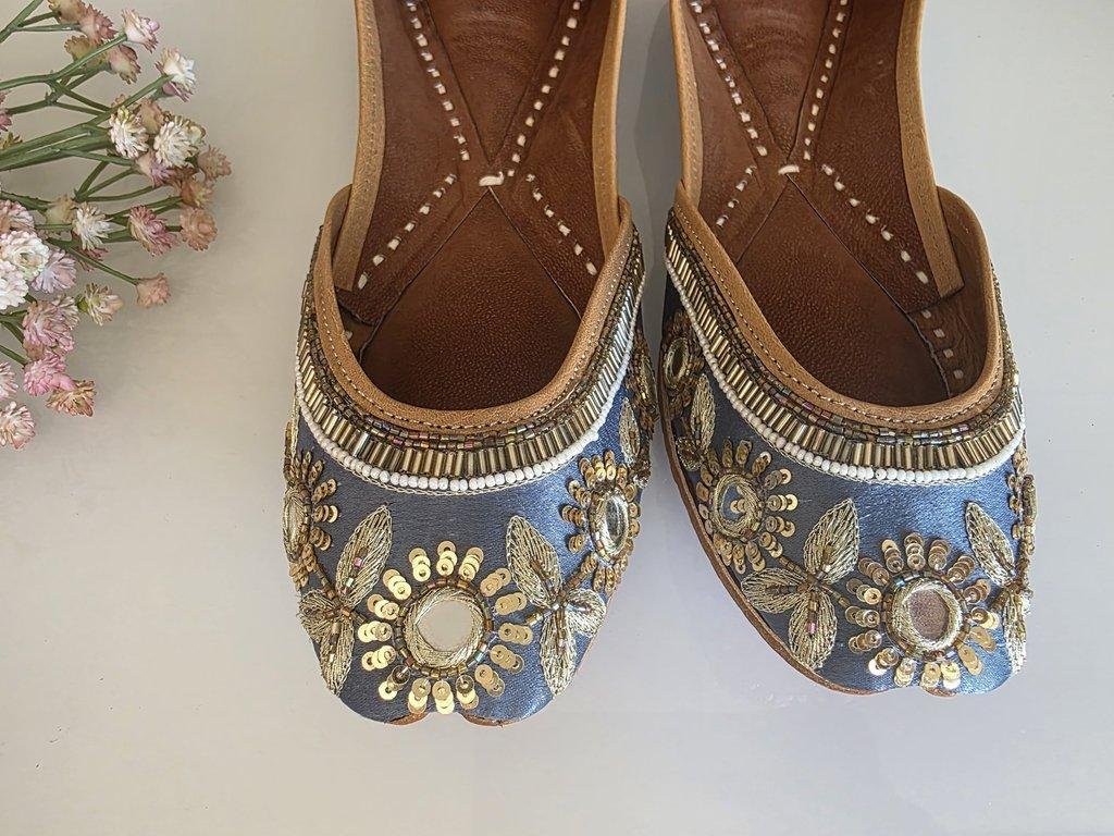 punjabi jutti gray pj107