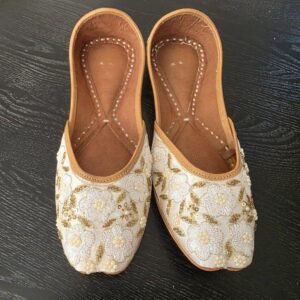 punjabi jutti white pj113